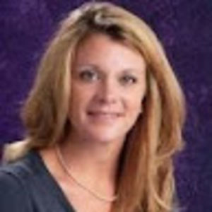 Meet your Posher, Cynthia